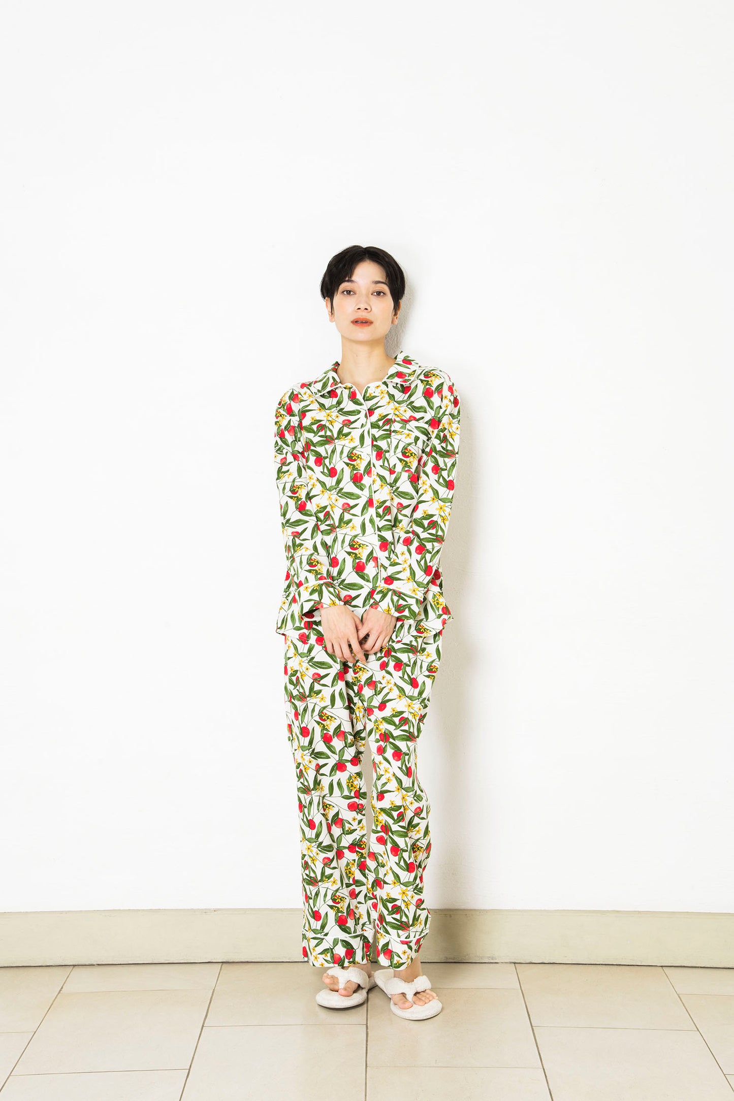 コットンタッチ ウルフベリー  花柄パジャマ(トップス)