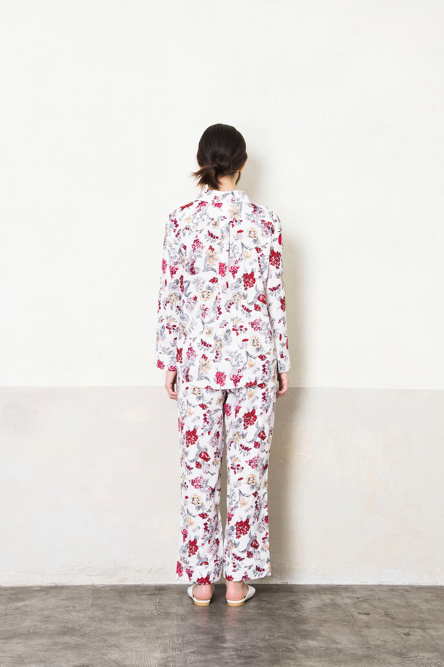 シルクタッチ サテンフラワー 花柄パジャマ(トップス)