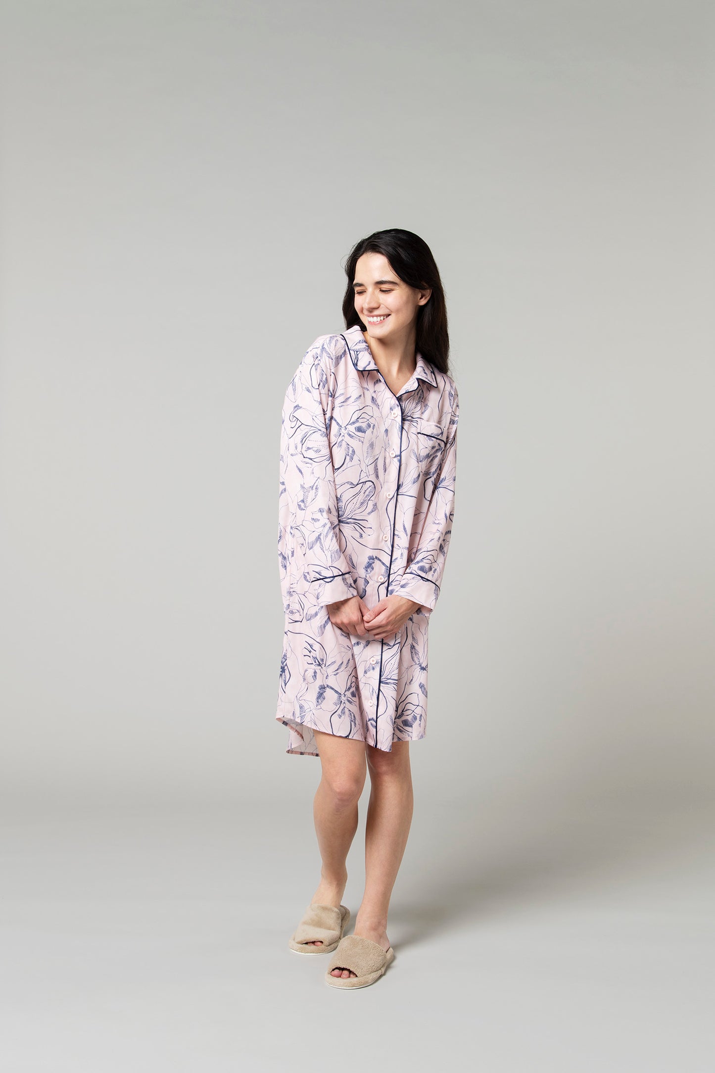 シルクタッチ オキシペタリム 花柄パジャマ(ワンピース)