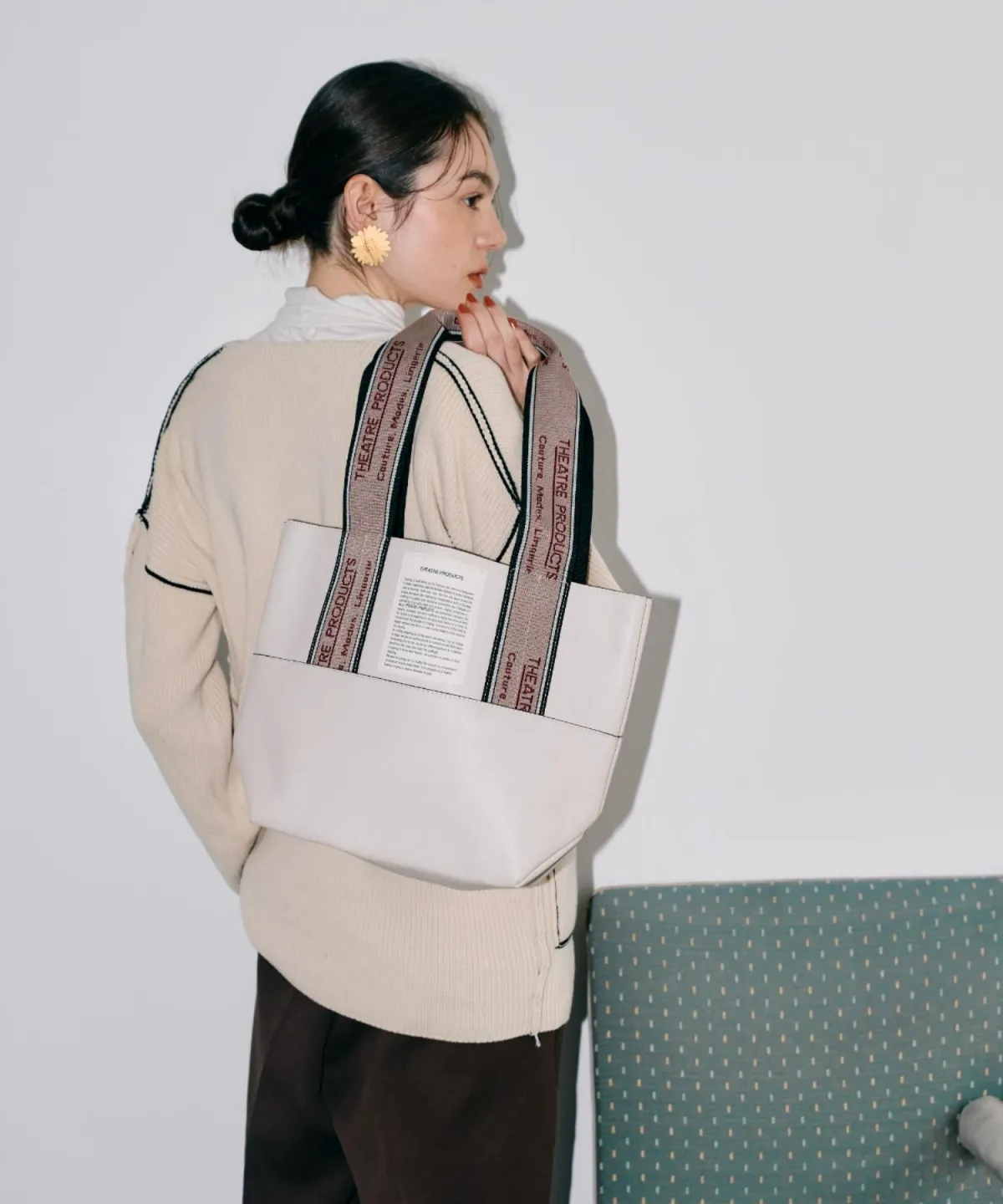 【THEATRE PRODUCTS】合皮テープバッグ Mサイズ