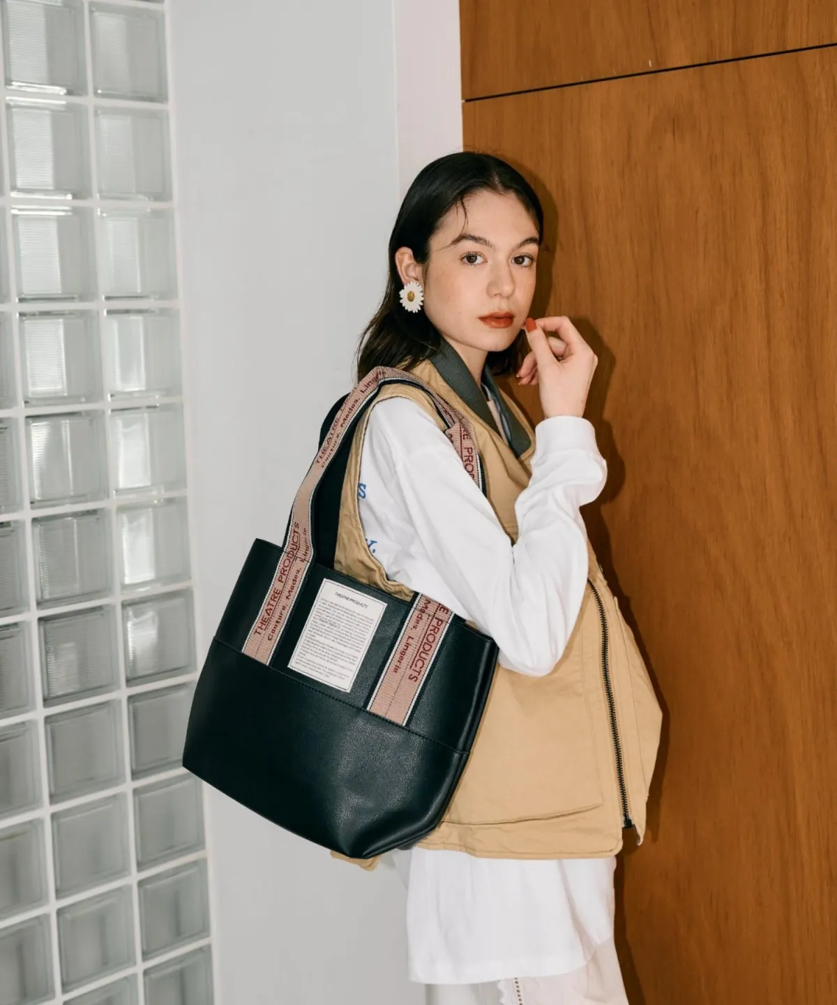 【THEATRE PRODUCTS】合皮テープバッグ Mサイズ