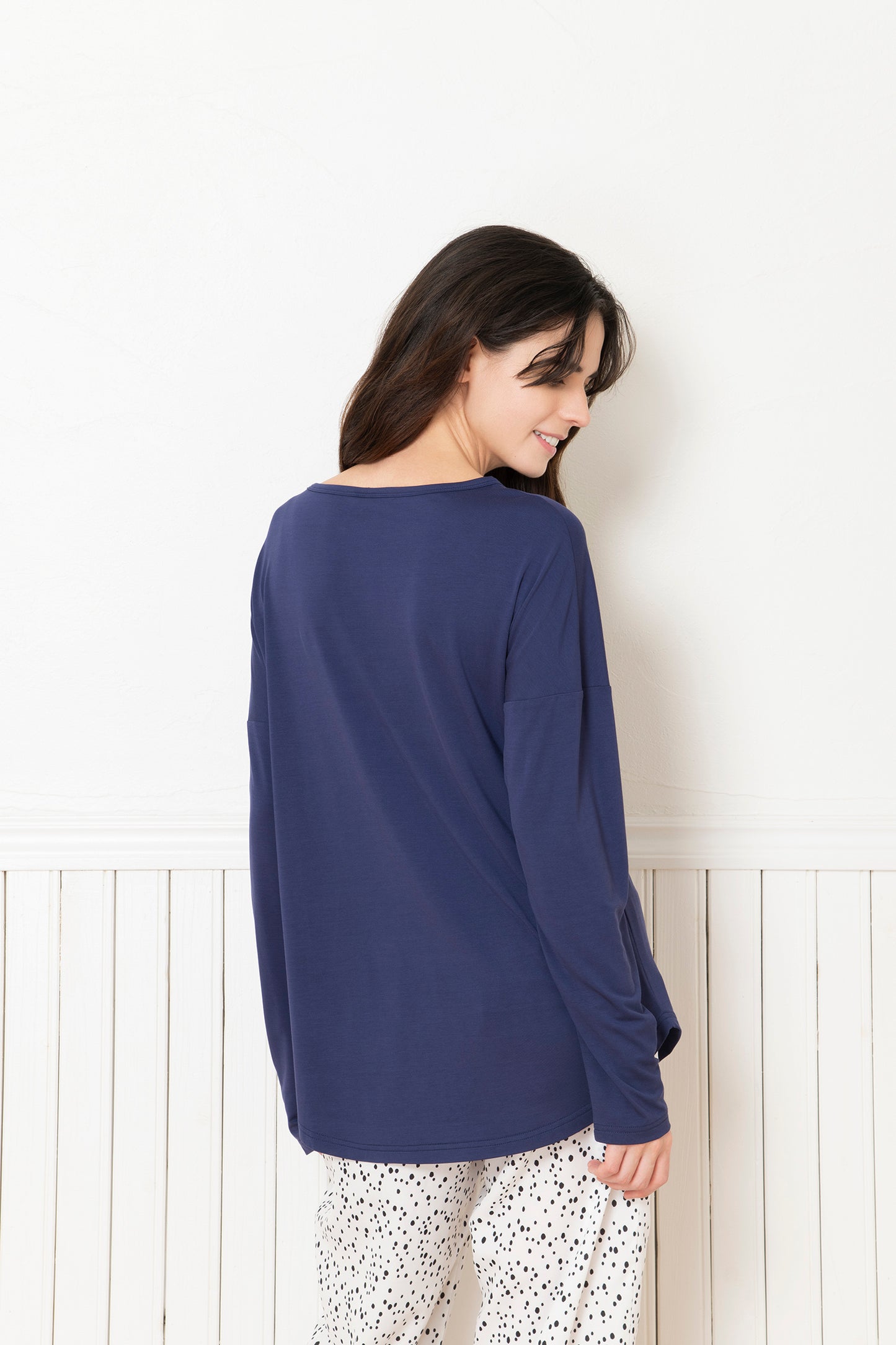 ソフトモダール ロゴロングスリーブTシャツ