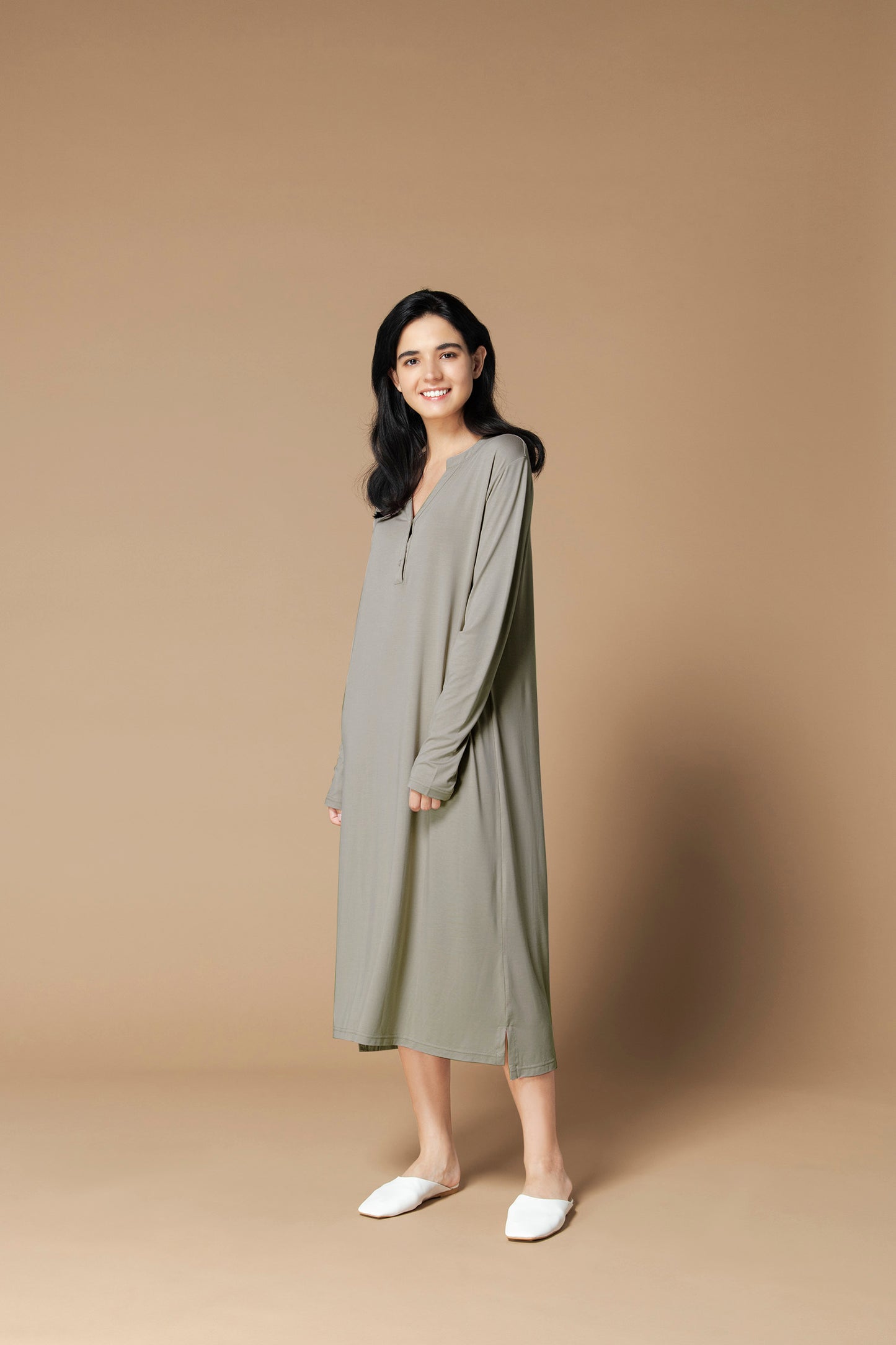 ソフトモダール ヘンリーシャツワンピース