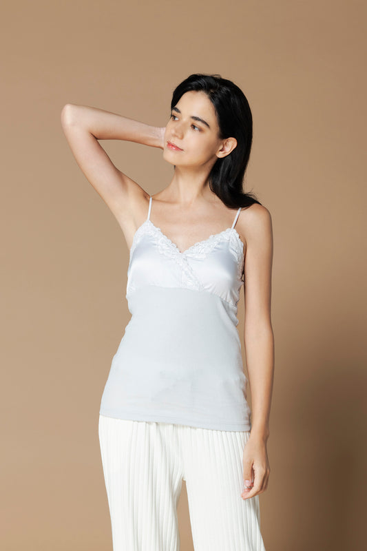 レースキャミソール