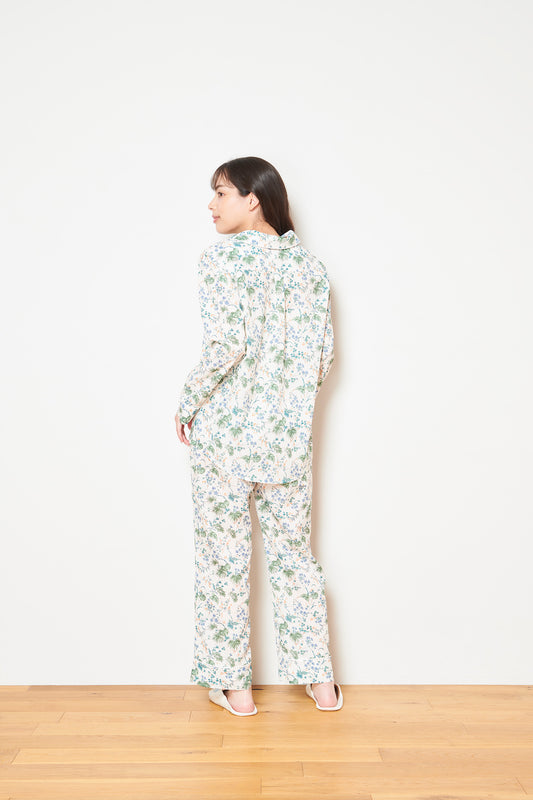 シルクタッチ ヘレボルス 花柄パジャマ（トップス）